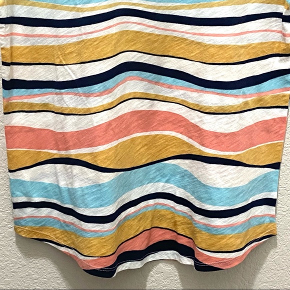 NWT Loft Outlet Wavy Striped Tissue Cotton Tee- Medium - Picture 5 of 12